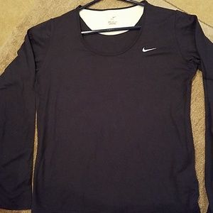 Nike Dry-Fit Womens Longsleeve Shirt Size Medium